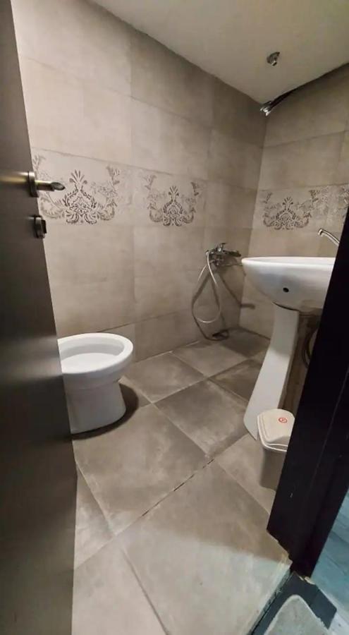 Sunnyavlabari Homestay Tiflis Exterior foto