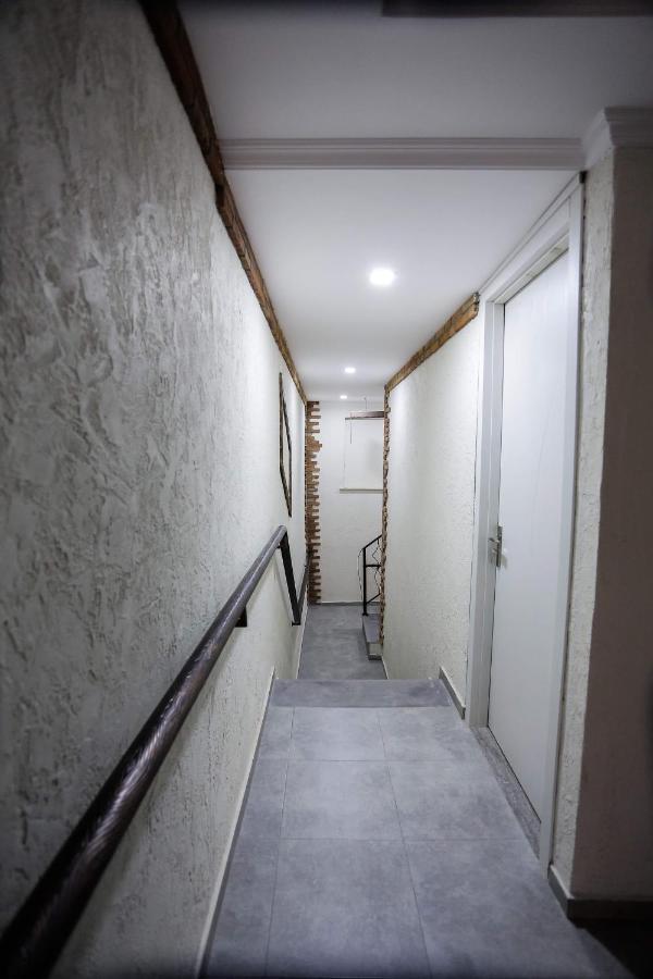 Sunnyavlabari Homestay Tiflis Exterior foto